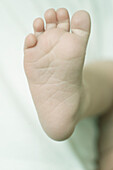 Baby foot, people foot
