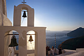 Kirche mit Meerblick, Fira, Santorin, Kykladen, Griechenland