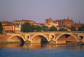 Garonne, römische Brücke, Toulouse, Midi-Pyrenees, Frankreich
