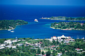 Blick auf Port Antonio und Navy, Island, Portland Jamaika, Karibik