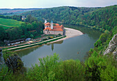 Weltenburg cloister on the banks of the river Danube, Weltenburg, Kelheim, Lower Bavaria, Bavaria, Germany