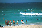 Surfer am Bondi Beach, Bondi Bay, Sydney, New South Wales Australien, Pazifik