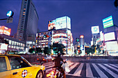 Rush Hour, Kaufhäuser, Shopping, Nahe Bahnhof, In-Viertel Shibuya Shibuya, Tokyo, Japan