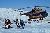 Heliskiing mit Snowboards, , Kaukasus, Georgien Russland GUS