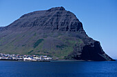 Berg über Bolungarvik, Vulkanlandschaft, Bolungarvik, Island