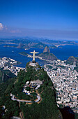 Blick auf Christusstatue, Zuckerhut, Rio de Janeiro Brasilien