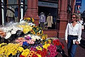 Papyrus Seller, Grafton Street, Dublin Ireland