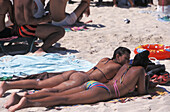 Girls, Tarara Beach, Playas del Este, Havana Cuba, Caribbean