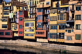Riverbank Old Town Costa Brava, Old town houses on riverbank Rio Onyar, Girona, Costa Brava, Catalonia, Spain Costa Brava, Spain
