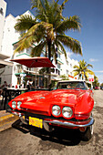 Vintage car at Ocean Drive, South Beach, Miami, Florida, USA, America