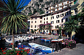 Limone, Hafen, Gardasee, Trentino, Italien