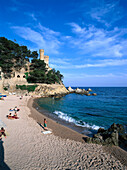 Leute am Strand, Strandleben, El Castell, Lloret de Mar, Costa Brava, Pr. Girona, Katalonien, Spanien
