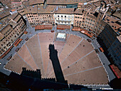 Torre del Mangia, Piazza del Campo, Siena, Toskana, Italien