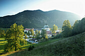 Kloster Ettal mit Notkar im Hintergrund, Ettal, Bayern, Deutschland