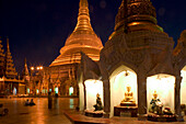 Shwedagon Pagoda, Burma, Myanmar, evening light, illuminated, beleuchtet, abends