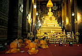 Monks, Wat Pho, central Bot, Bangkok, Thailand
