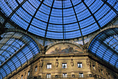 Glas cupola of the Gallery Vittorio Emmanuele II, Mailand-Lombardia, Italia