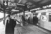 U-Bahnstation Queens, Manhattan New York, USA