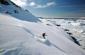 Eine Person beim Skifahren, Skiing, Ilulissat, Grönland