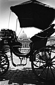 Horse carriage, Piazza San Pietro Basilica S. Pietro, Rome, Italy