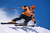 Carving, Skiing Sports