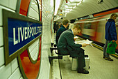 Liverpool Street, U-Bahn Station, London, England, Großbritannien