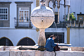 Fountain Largo da Porta de Moura, Evora, Alentejo Portugal