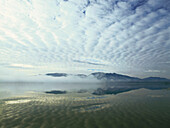 Wolkenstimmung am Morgen, Murnauer Moos, Blaues Land, Oberbayern, Deutschland