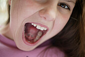Screaming girl (10 years), Portrait