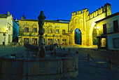 Lions Fountain, Arco de Villatar, Plaza del Populo, Renaissance Monumental Ensemble, Baeza, Province of Jaen, Andalusia, Spain