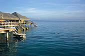 Wasserbungalow,Te Tiare Beach Resort, Huahine, Französisch Polynesien