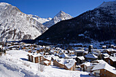 View to winterly Saas-Fee, a tourism centre provides winter sport opportunities throughout the entire year, Valais, Switzerland