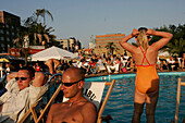 Beach Club at River Elbe, visitors, guests, swimming pool, City, Altona, St.Pauli, harbor, port, Hamburg