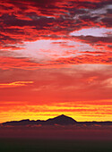 Sonnenuntergang über Teide, Teneriffa, Kanarische Inseln, Spanien