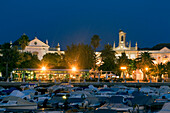 Faro Jachthafen bei Abend, Algarve, Portugal