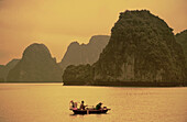 Vietnam, Halong Bay, Sunset