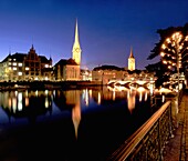 Zürich, Stadthaus, Fraumünster, St, Peters, Kirche, abends