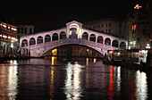 Rialto Bridge on the Grand Canal, Venice, Italy