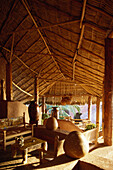 Lobby in kleinem luxuriösem Hotel, La Casa que canta, Zihuatanejo, Mexiko, Amerika