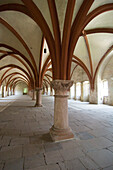 Mönchsdormitorium, Kloster Eberbach, Rheingau, Hessen, Deutschland