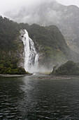 Bowen Falls, Milford Sound, Fiordland National Park, South Island, New Zealand
