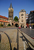 Nikolaikirche und Tor am Karlsplatz, Eisenach, Thüringen; Deutschland