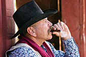 Cowboy raucht, Wilder Westen, Oregon, USA