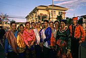 Gruppe von Tänzerinnen, Intramuros, Manila, Luzon Island, Philippinen