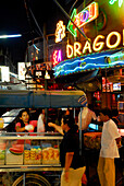 Obststand in der Stadt Soi Bangla, Patong, Phuket, Thailand