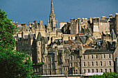 The Mound , behind the Royal Mile . Edinburgh. Scotland