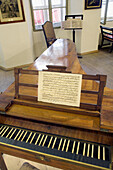 Mozart s piano (original piano by Anton Walter, 1780) in Mozart s birthplace, Salzburg. Austria