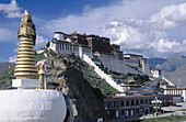 Potala Palace in background. Lhasa. Tibet. China.