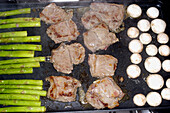  Aliment, Aliments, Asparagus, Background, Backgrounds, Barbecue, Barbecuing, Close up, Close-up, Closeup, Color, Colour, Cooked, Food, Grill, Grilling, Grills, Horizontal, Hot, Indoor, Indoors, Inside, Interior, Many, Meat, Nourishment, Steak, Steaks, A7