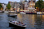 Binnen Amstel canal, Amstel. Amsterdam, Netherlands